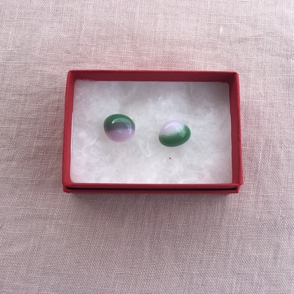 Studs pair No 6