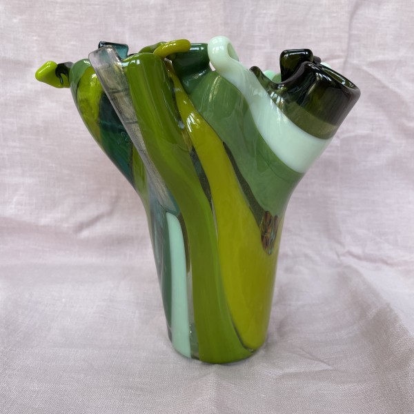 Green Curly Vase 2